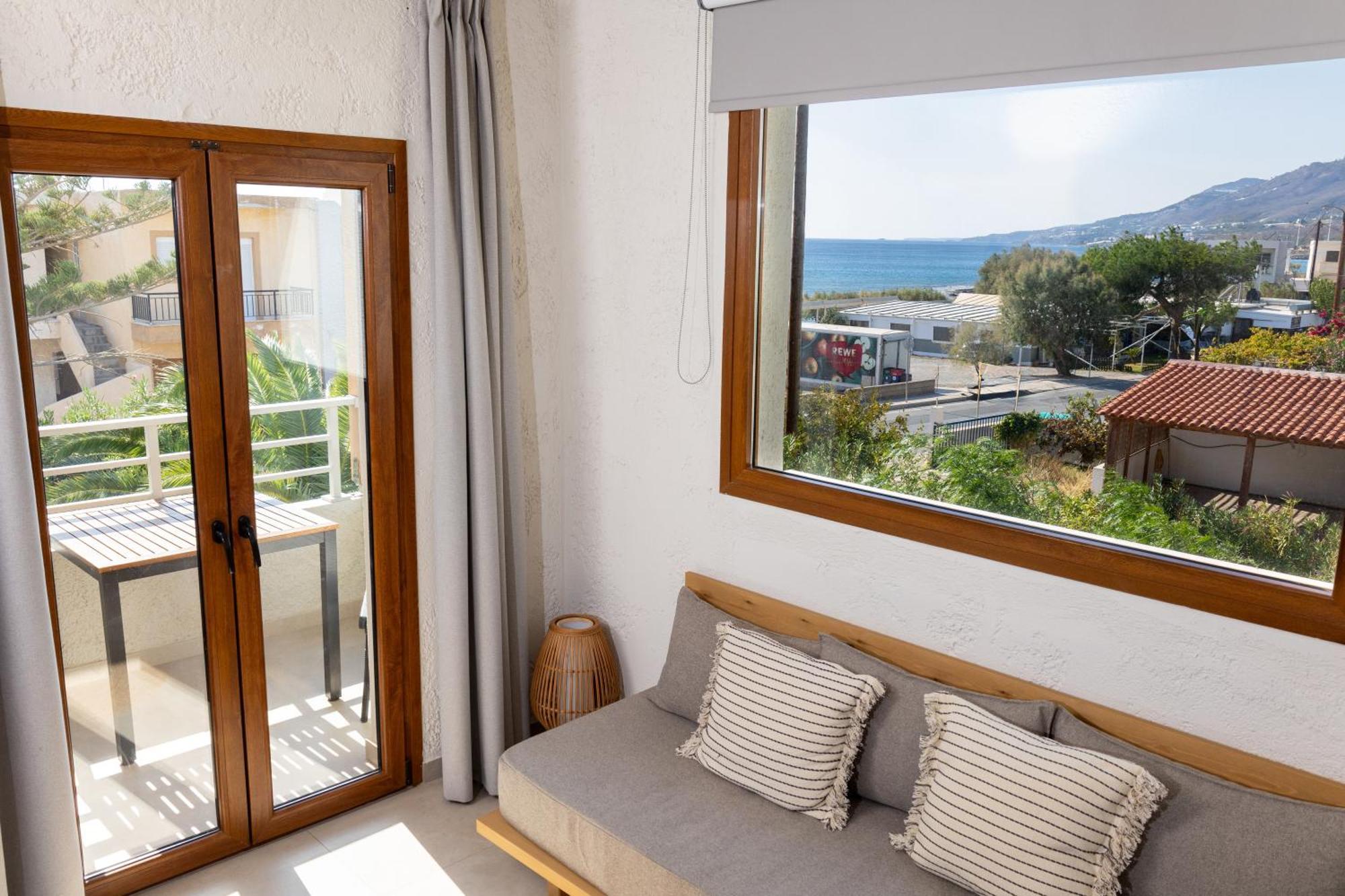 Okeanis Mystique South Aparthotel Ierapetra  Exterior photo